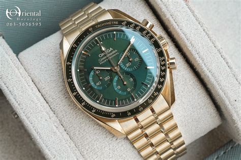 moonwatch speedmaster moonshine gold.